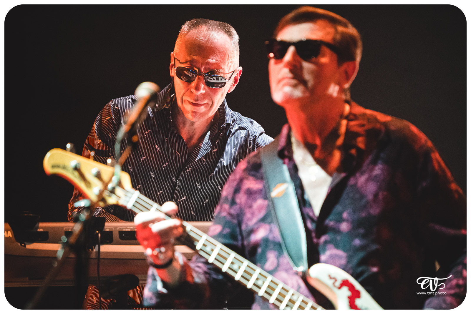 L'HISTOIRE DU ROCK EN 13 GUITARES